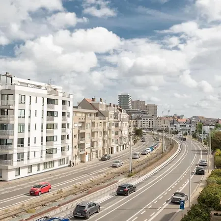 Bright Seaside With Balcony *