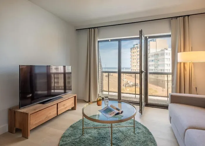 Apartment Bright Seaside With Balcony *