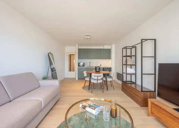 Bright Seaside With Balcony